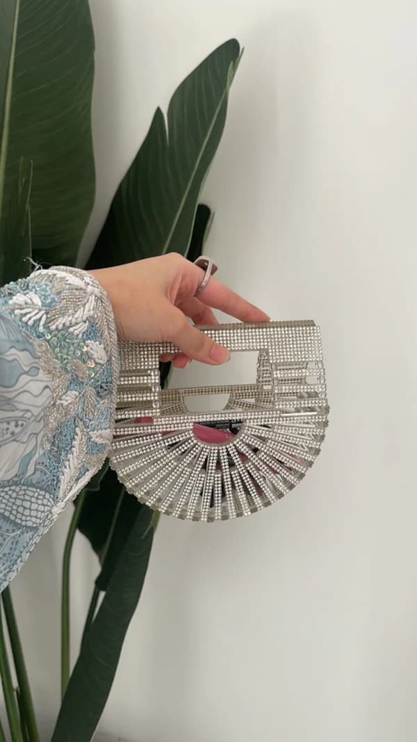 Clear Crystal Wedding Bag – Luxury Bridal Clutch UAE