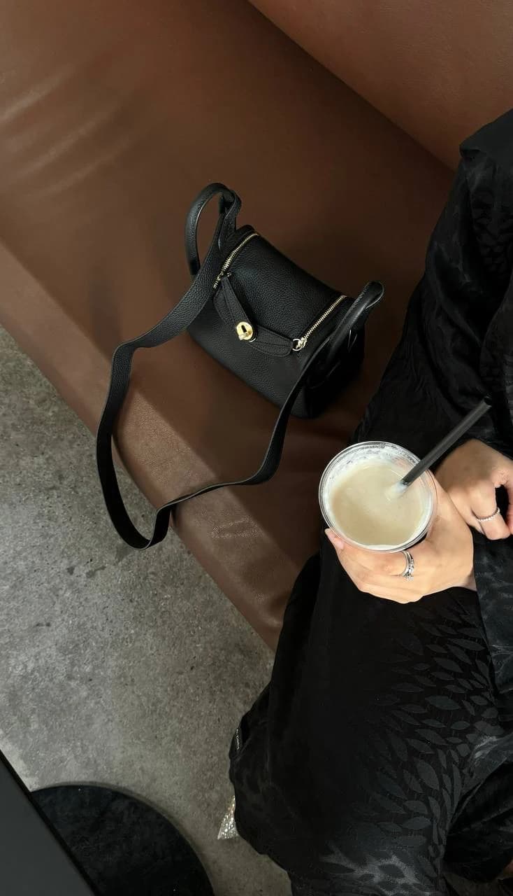 Hermes Lindy Bag - Black